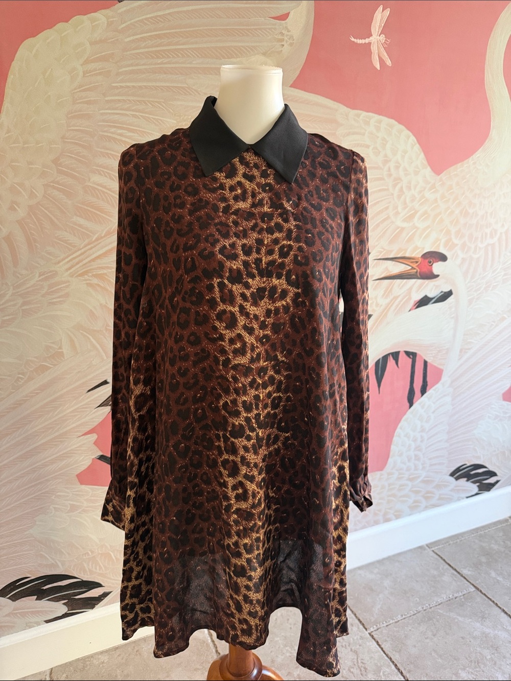 Flynn Skye Brown Leopard Print Long Sleeve Dress with Black Collar size 2